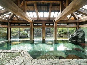 Pool - Yuraku (Fukui)