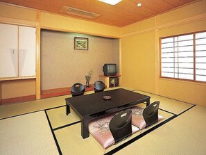Room - Yuraku (Fukui)