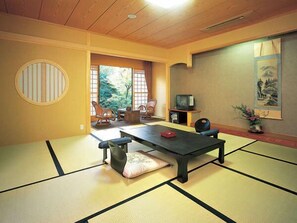 Room - Yuraku (Fukui)