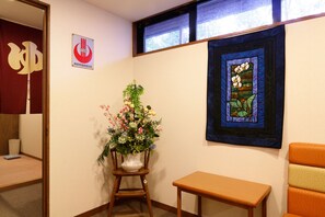 Interior detail - Heidihof Hotel (Hakuba)