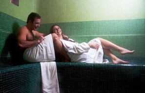 Steam room  - San Martin Hotel & Spa (San Rafael)