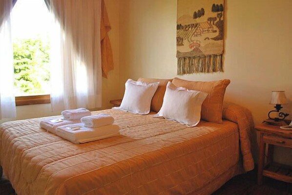 Schallisolierte Zimmer, kostenlose Babybetten, kostenloses WLAN