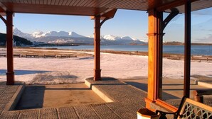 Unclassified image, 2 of 38, button - Tolkeyen (Ushuaia)