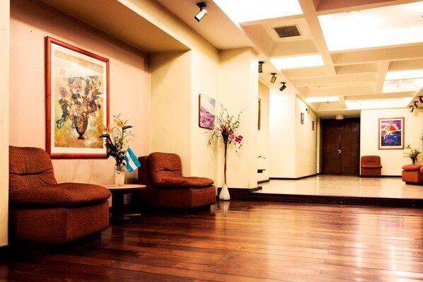 Lobby - Hotel del Jardín (San Miguel de Tucumàn)