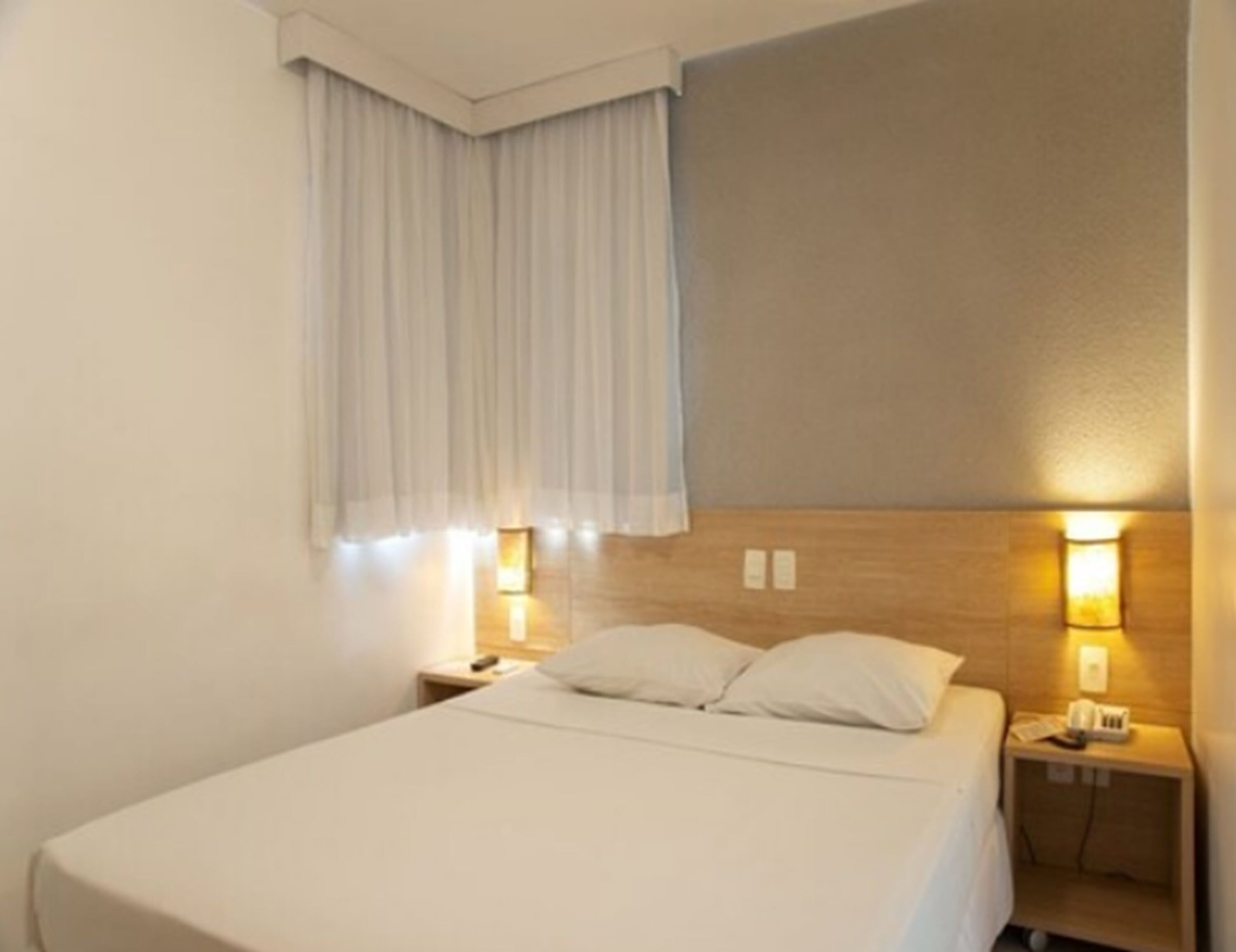 minibar, in-room safe, desk, free wifi