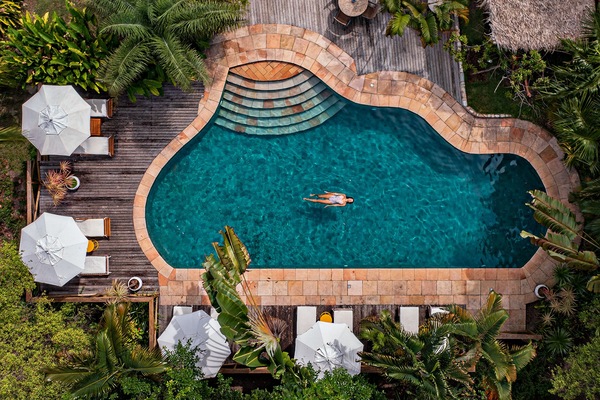 Outdoor pool, sun loungers