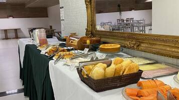 Dagelijks ontbijtbuffet inbegrepen