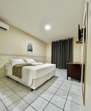 Habitación ejecutiva doble, 1 cama doble | 1 dormitorio, minibar, escritorio y wifi gratis