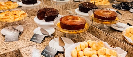 Petit déjeuner buffet compris tous les jours