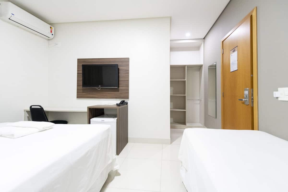 minibar, in-room safe, desk, blackout curtains