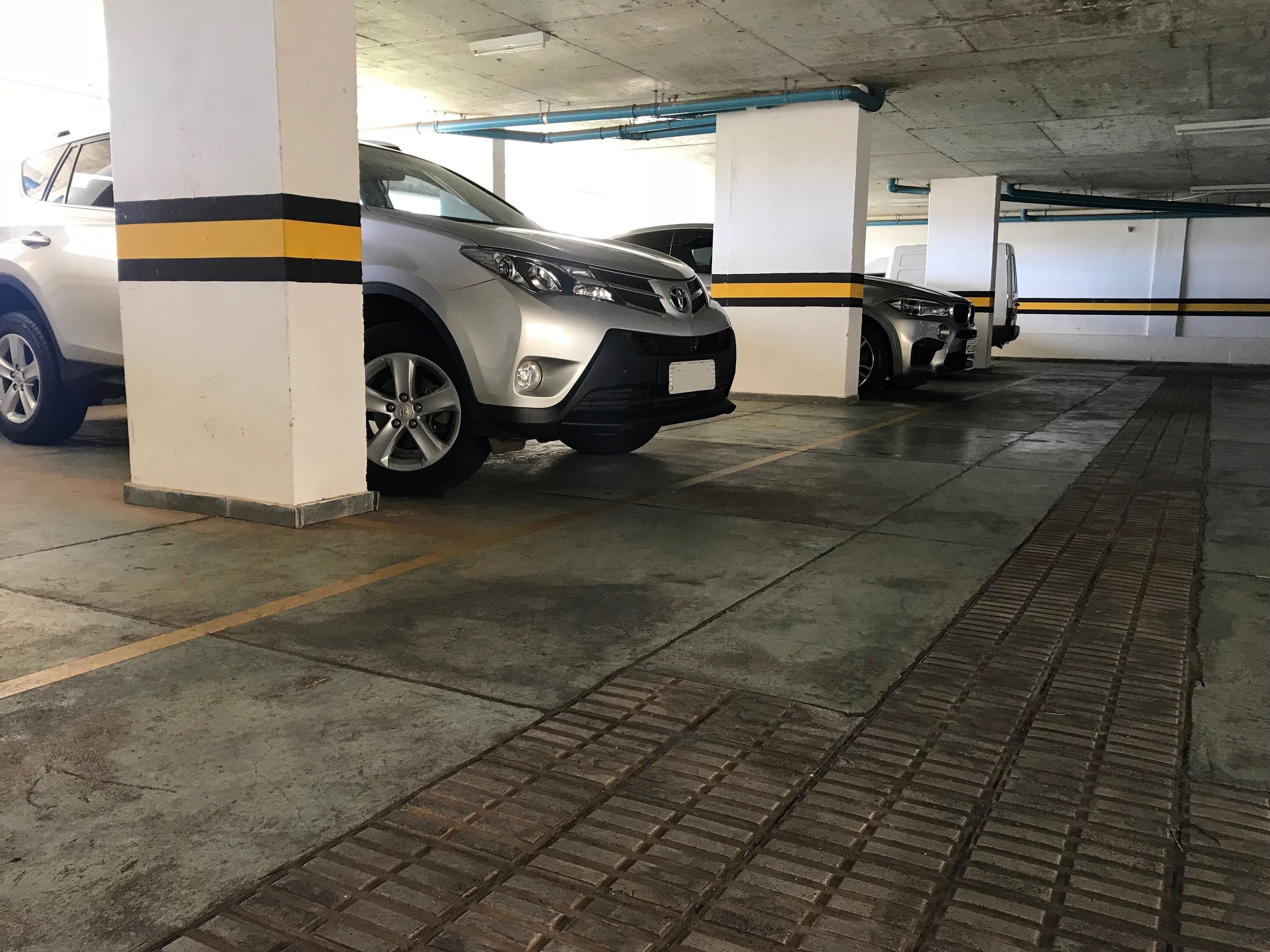 free self-parking