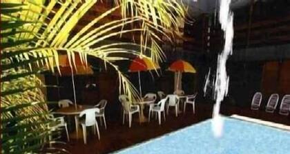 Arcada Hotel E BistrĂŽ