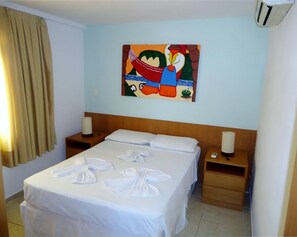 Apartment | 1 bedroom, blackout curtains, iron/ironing board, rollaway beds