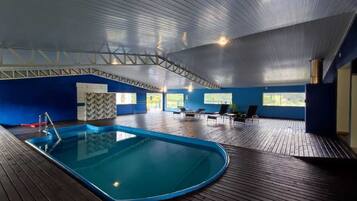 Piscina interna