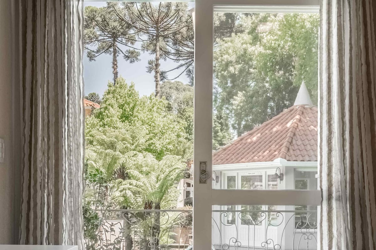 Sängtillbehör av högsta kvalitet, minibar och individuell inredning