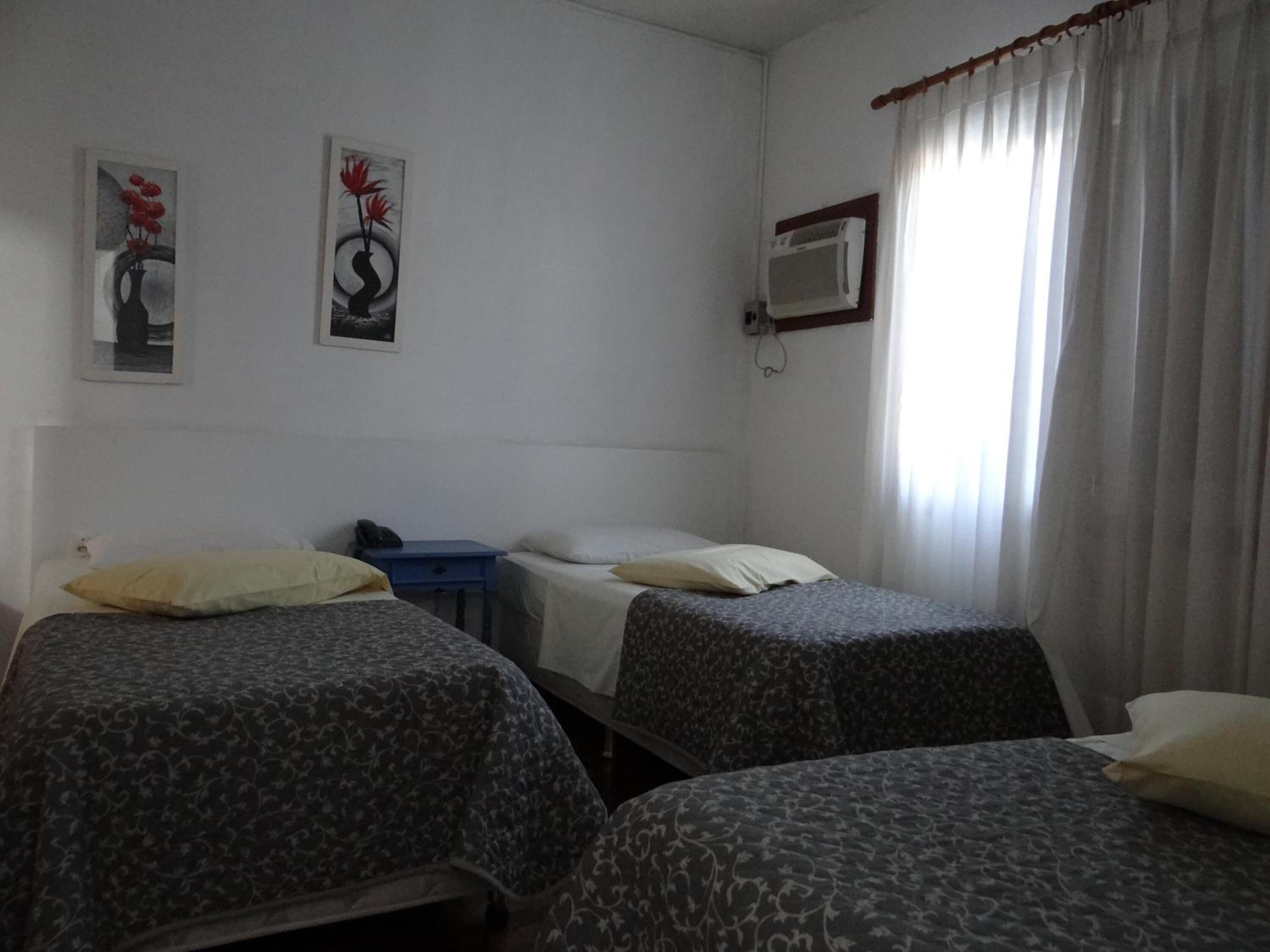 soundproofing, free wifi, bed sheets