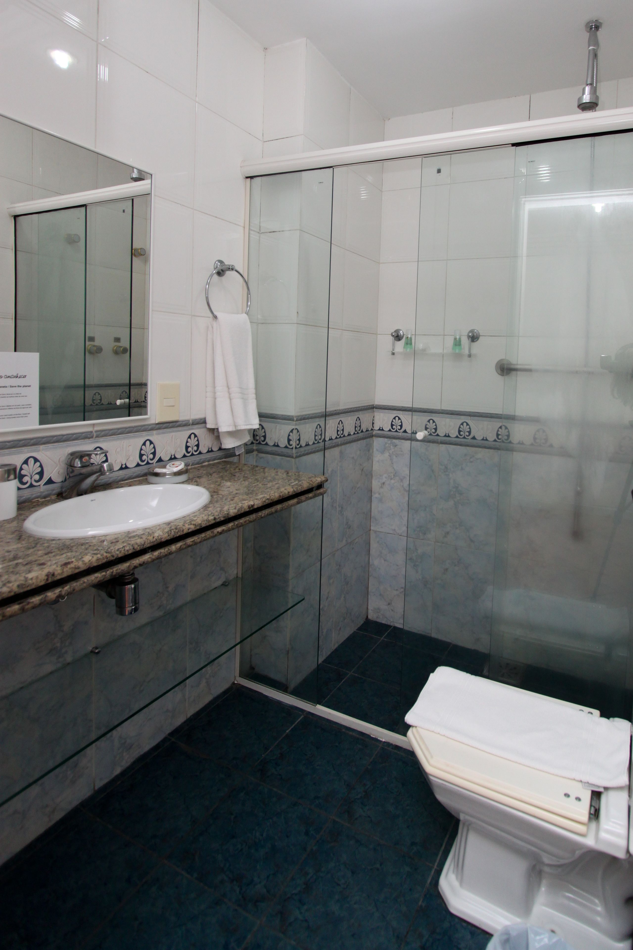 shower, free toiletries, towels