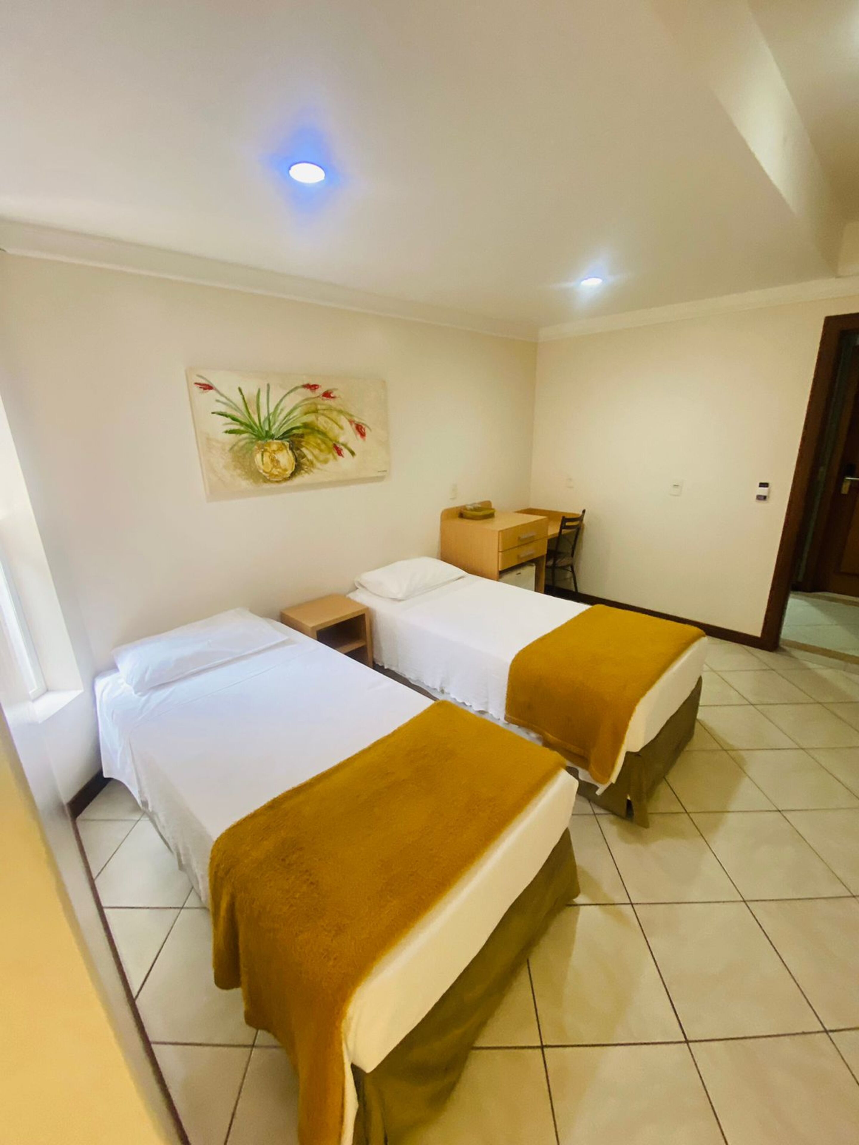 quadruple room | 1 bedroom, minibar, blackout curtains, free wifi