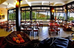 Restaurant - Pousada Ferrujão (Garopaba)