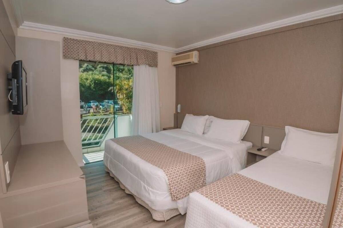 1 bedroom, minibar, in-room safe, desk