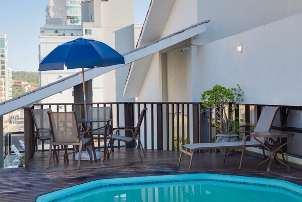 Piscina externa