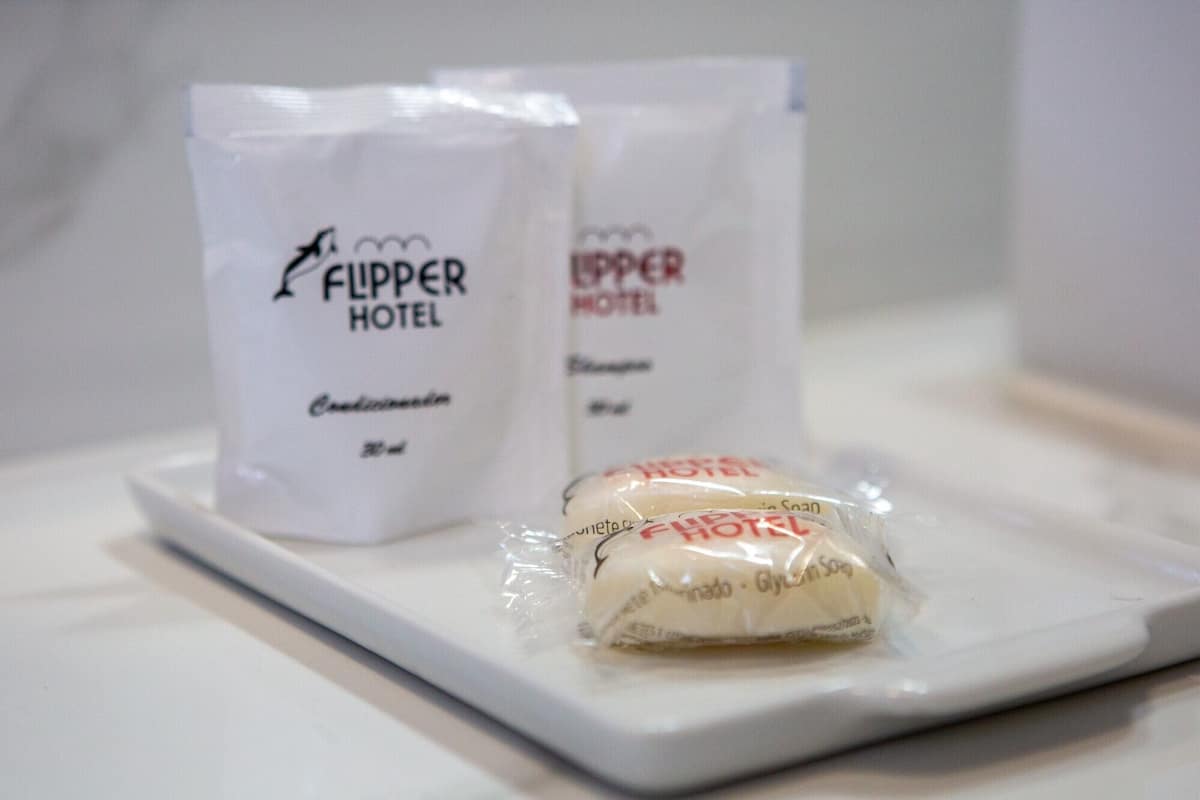 Superior Double or Twin Room, Sea View | Minibar, blackout drapes, free WiFi, bed sheets