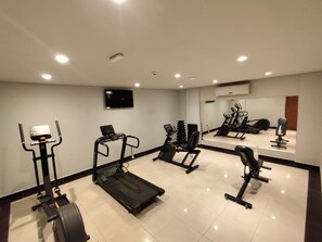 Gym - Golden Tower Express Araraquara by Fênix Hotéis (Araraquara)