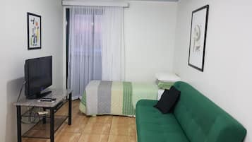 Escrivaninha, Wi-Fi de cortesia, roupa de cama