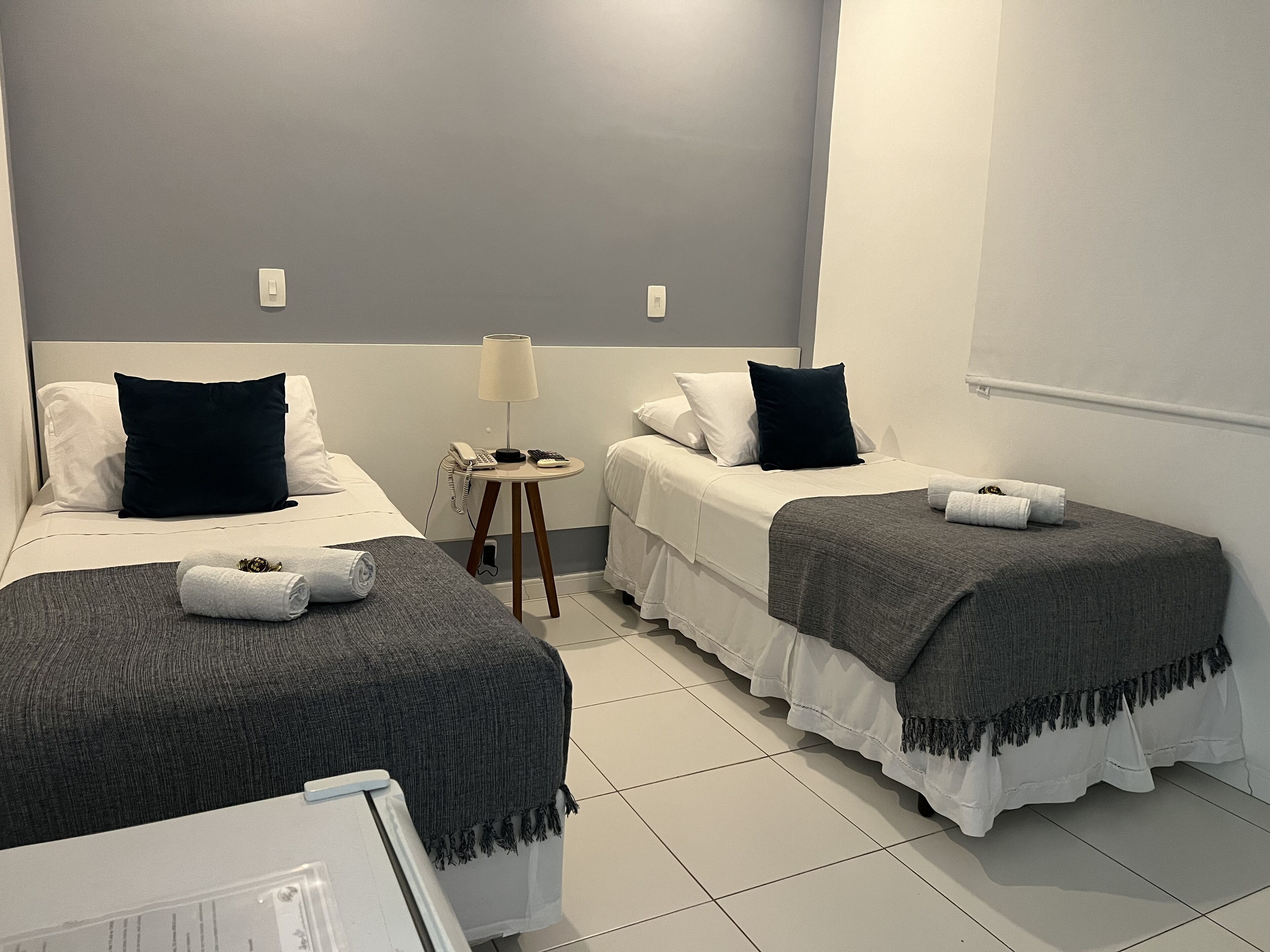 standard single room | 1 bedroom, minibar, individually decorated, individually furnished