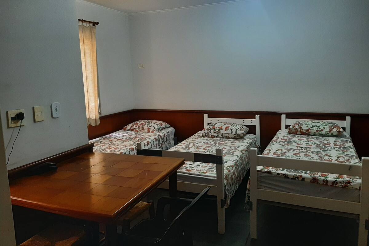 Minibar, free WiFi, bed sheets