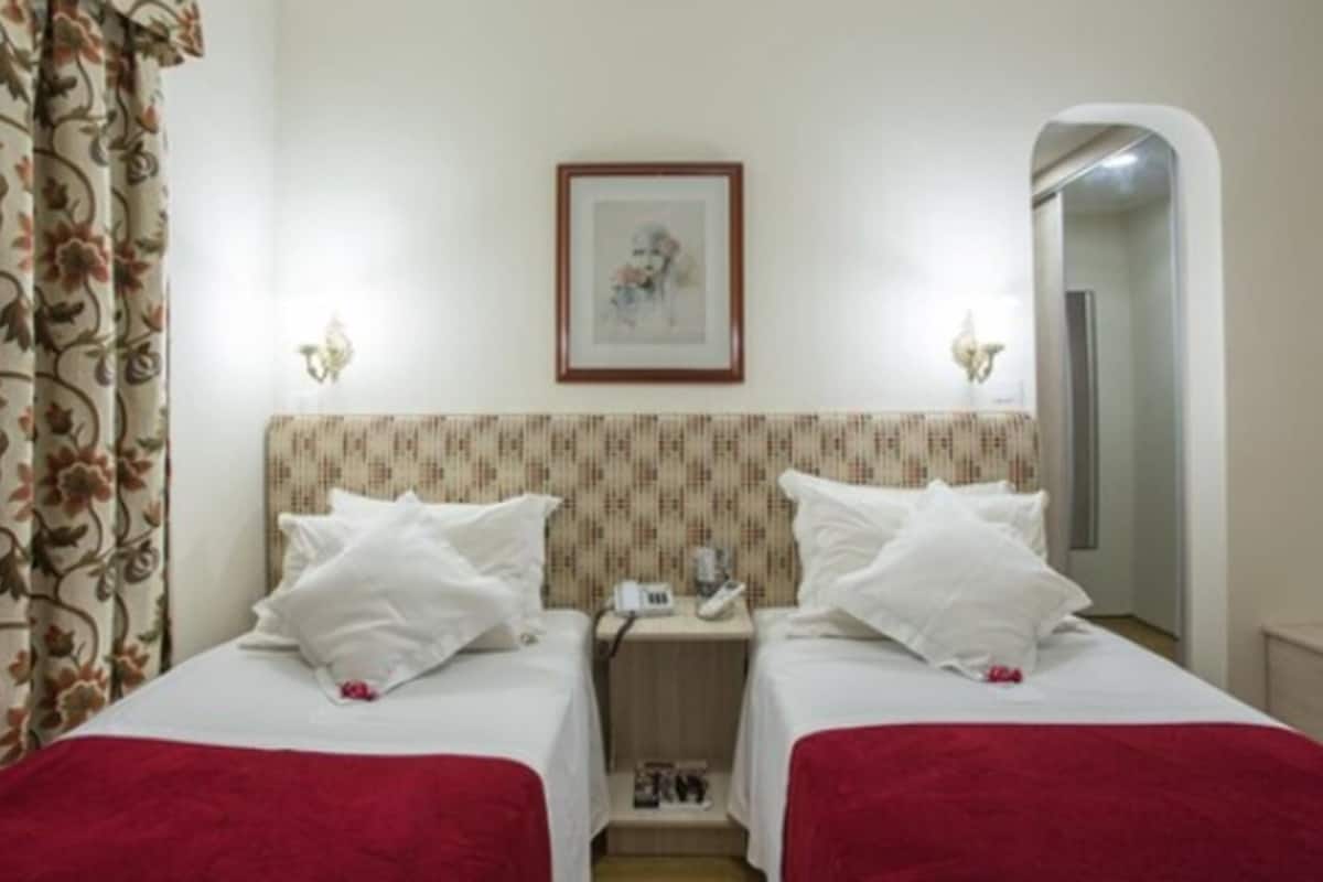 Standard Oda | 1 yatak odası, minibar, odada kasa, güneşlik/perde