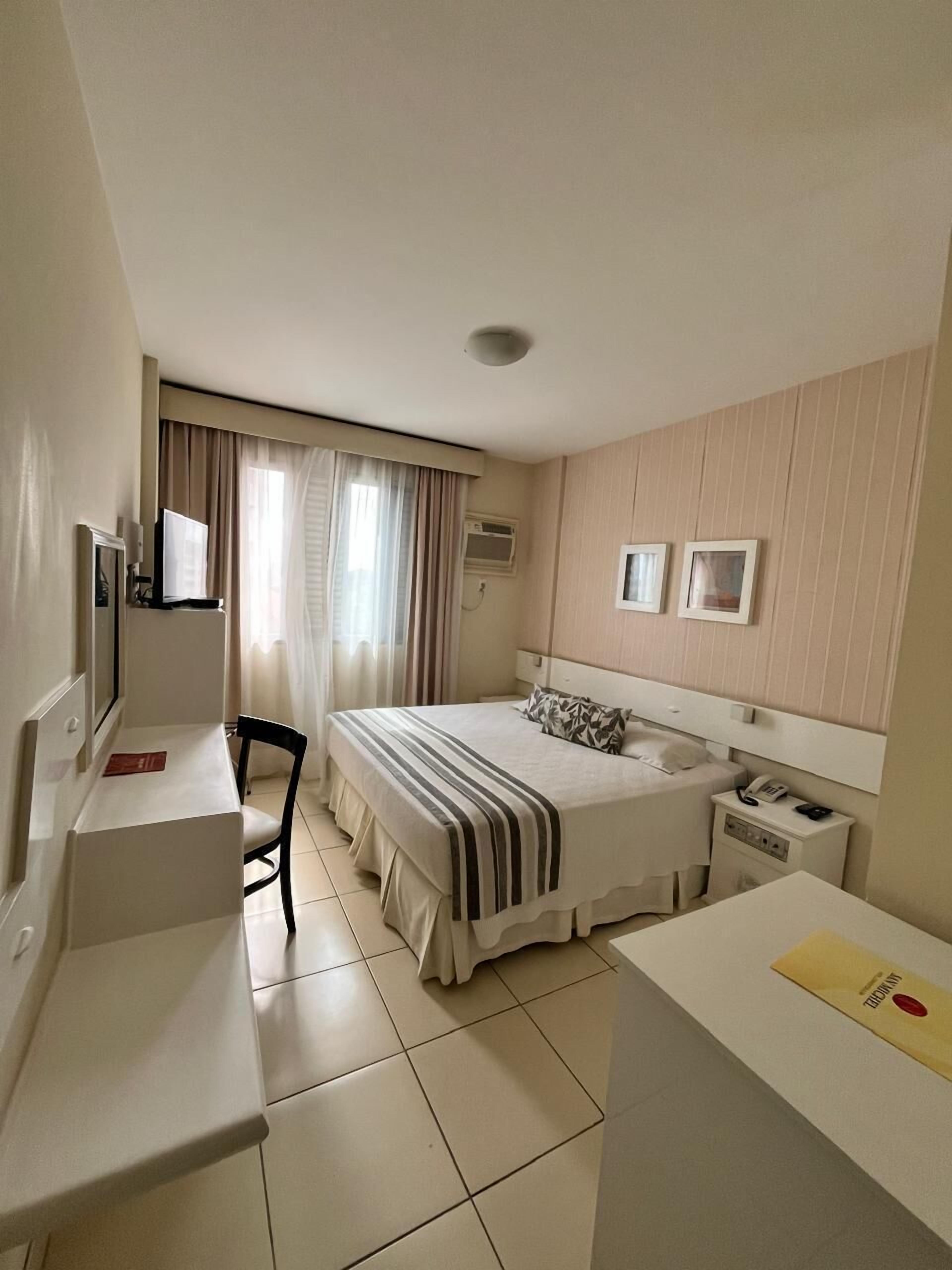 Minibar, blackout drapes, soundproofing, free WiFi