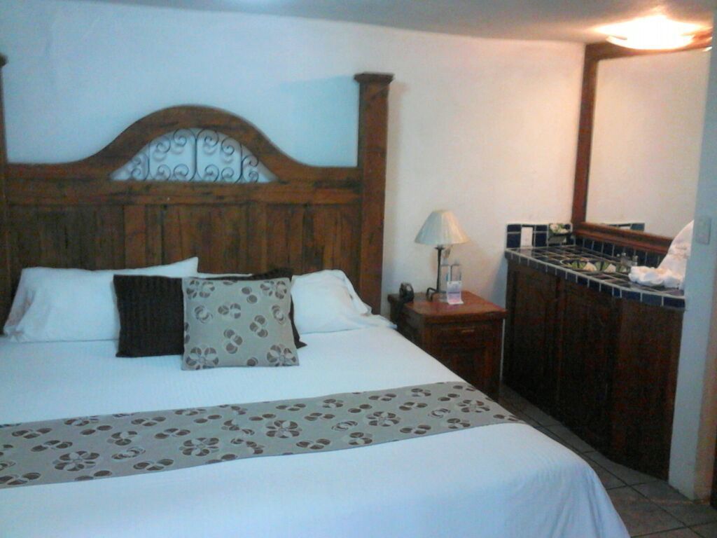 Iron/ironing board, free WiFi