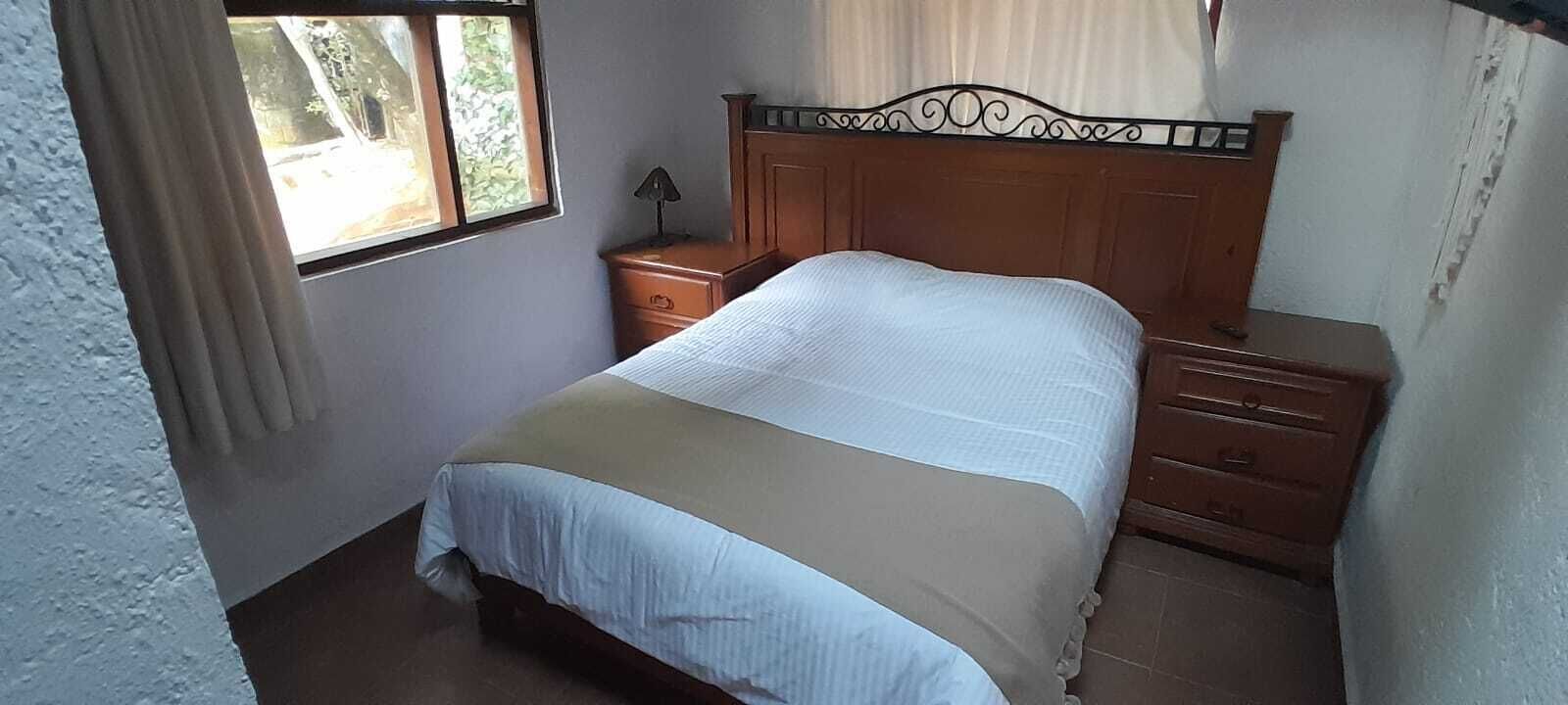 Apartment | Premium bedding, iron/ironing board, free WiFi, bed sheets