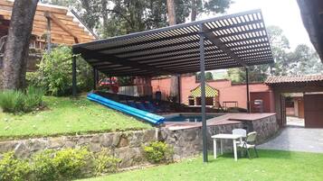 Seasonal outdoor pool