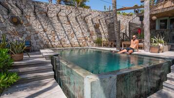 Outdoor pool, sun loungers