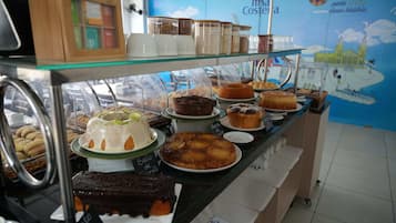 Desayuno bufé gratuito y diario