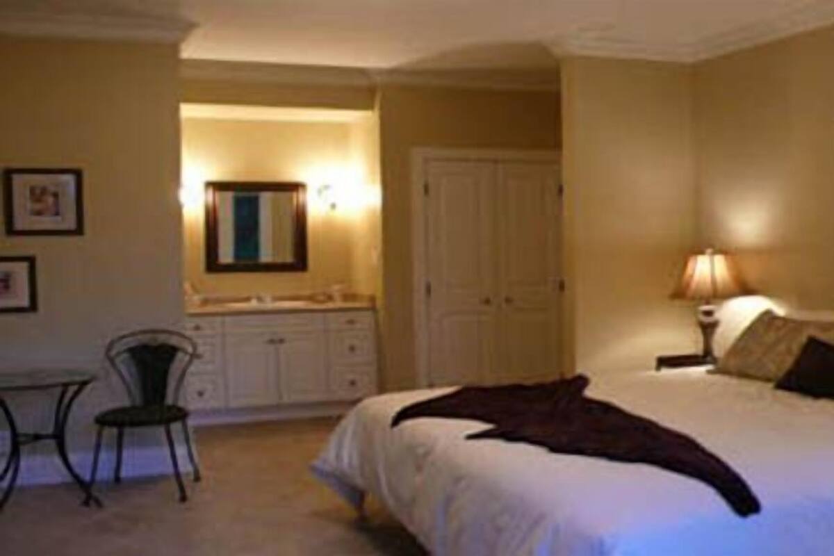 Superior Suite, 1 Katil Raja (King), Fireplace | Wi-fi percuma