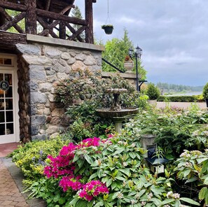 Front of property - The Latch Inn (Sidney)