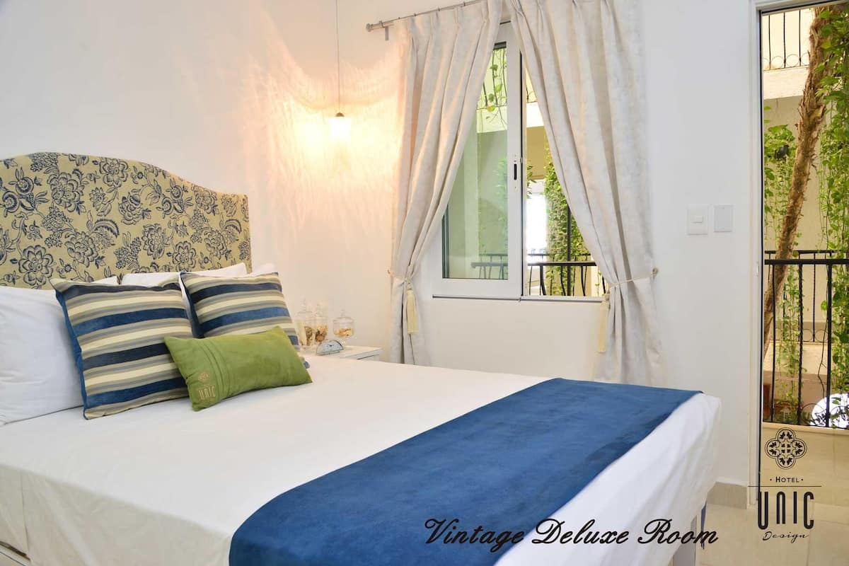 Premium bedding, down duvets, pillow-top beds, minibar