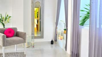 Mosaic Master Suite | 高級寢具、羽絨被、舒適加層、迷你吧