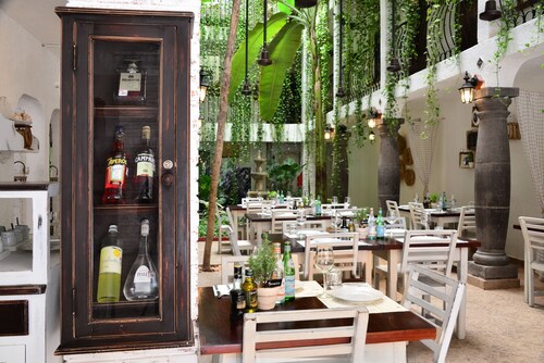 Unic Design Hotel - Near Mamitas Beach Club