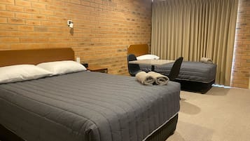 Double or Twin Room | Desk, iron/ironing board, free WiFi, bed sheets