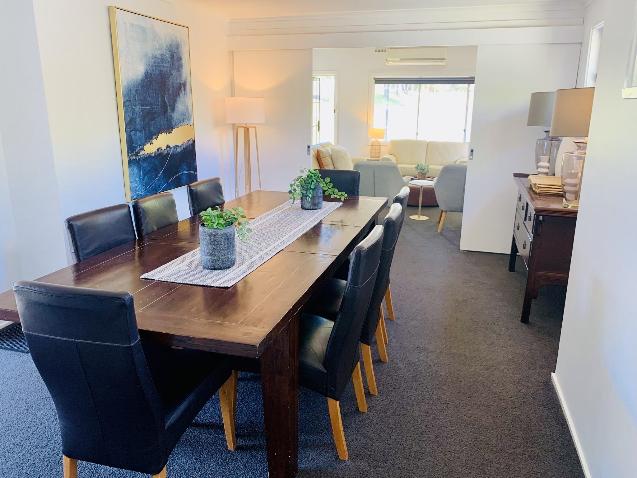 Maison Deluxe | Décoration personnalisée, ameublement personnalisé, Wi-Fi gratuit