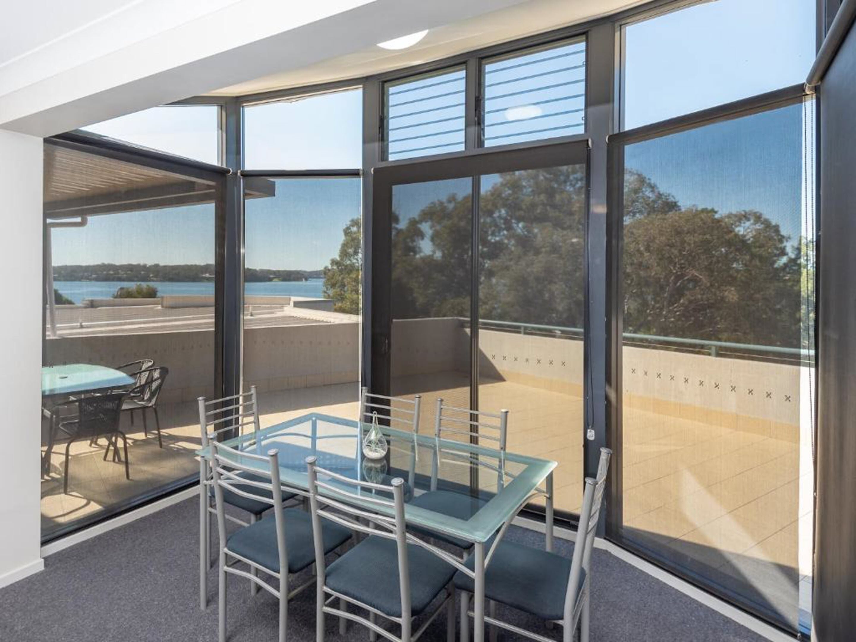 Premium Lakeview Apartment | Living area