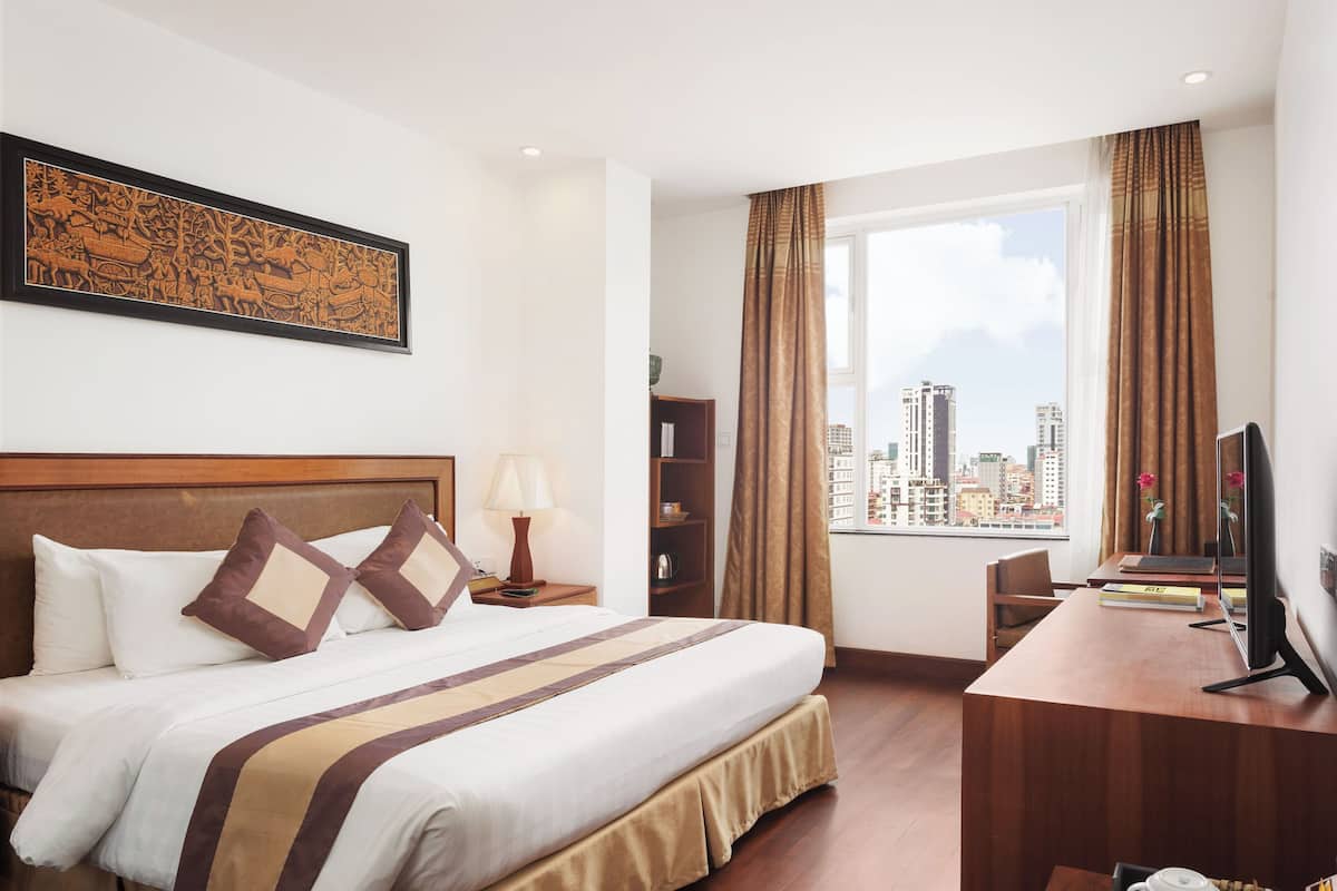 Superior Double Room, City View
