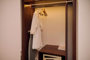 Superior-Doppelzimmer, Stadtblick | Zimmerausstattung