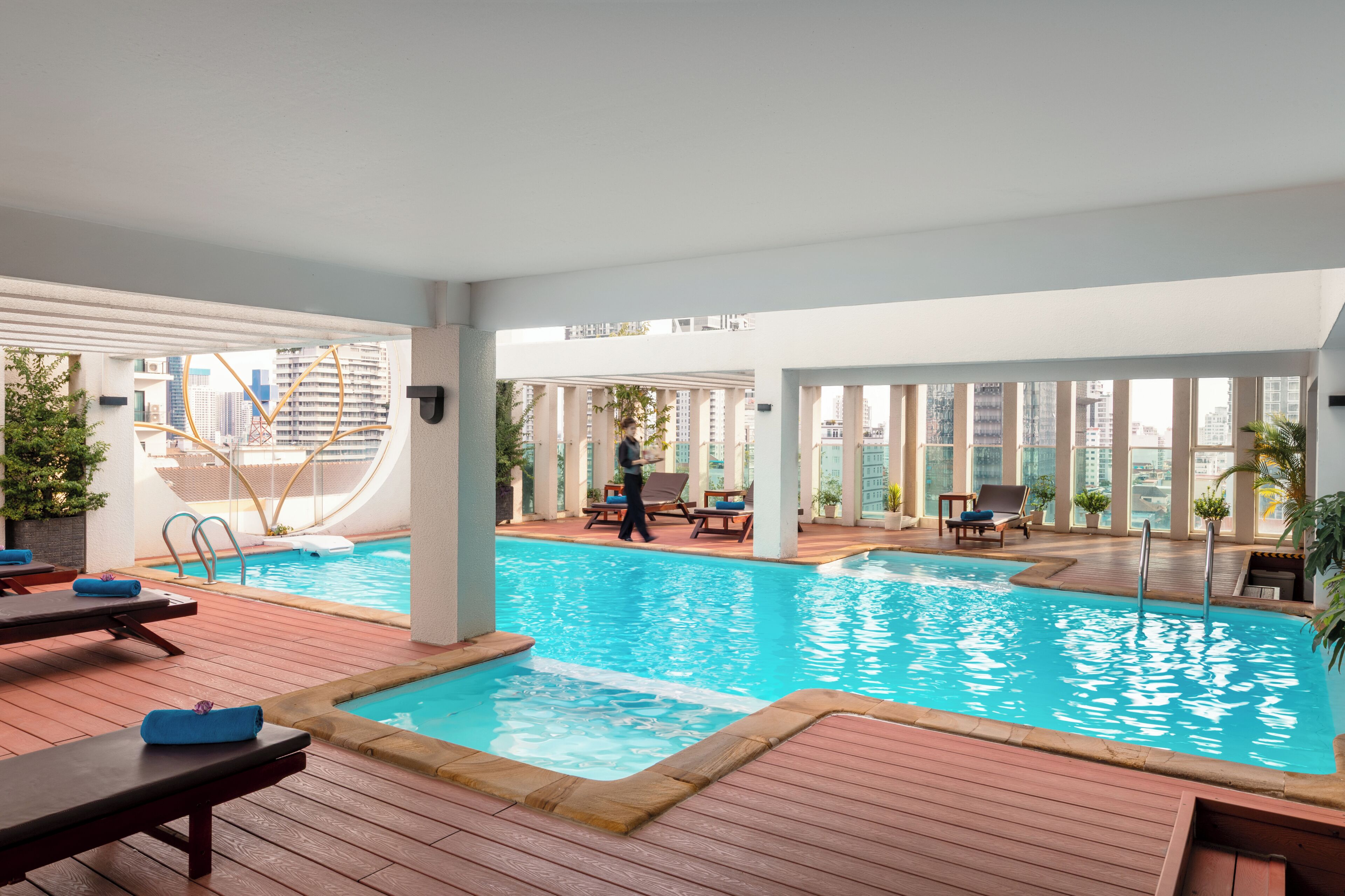 Rooftop pool