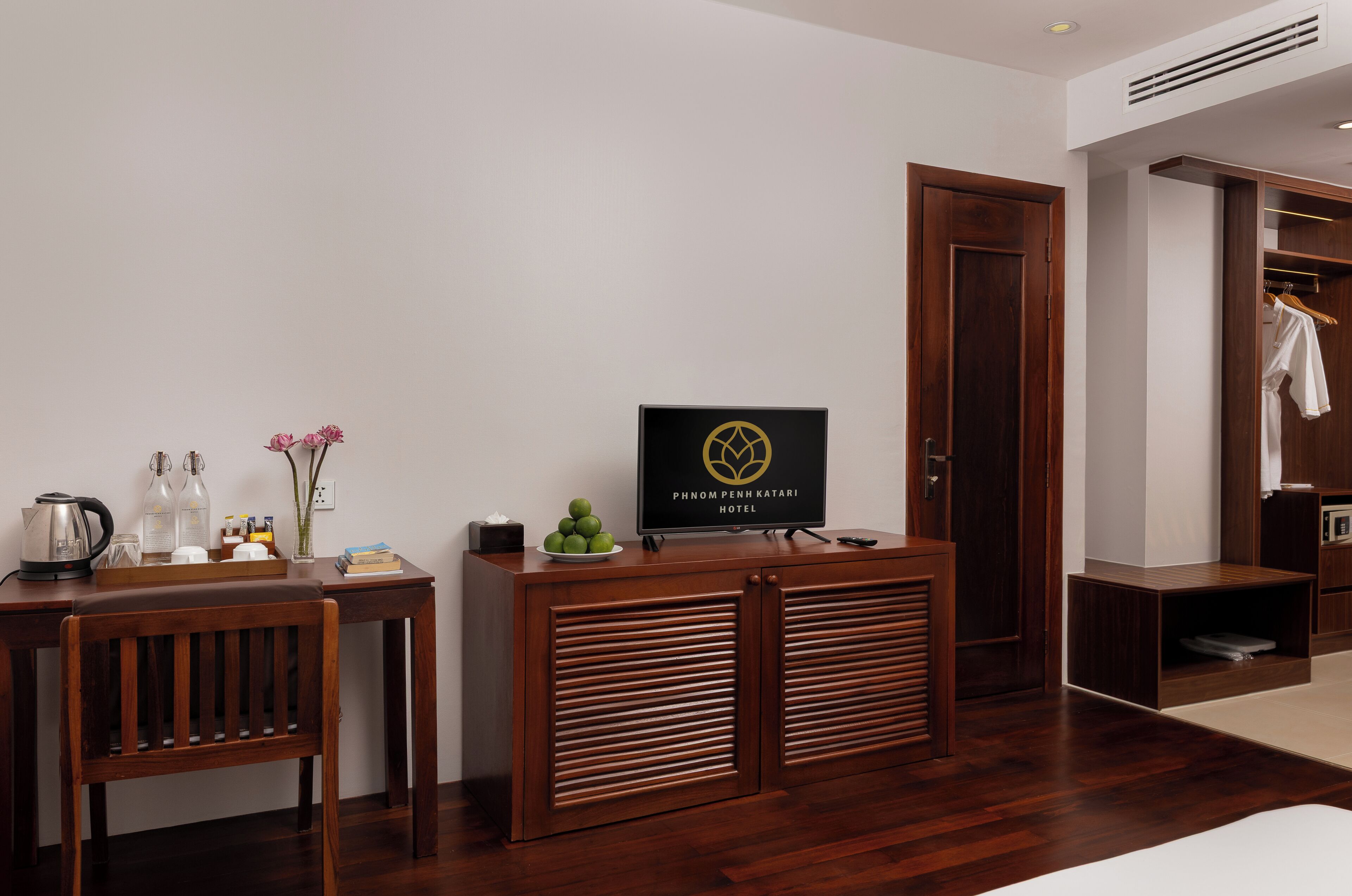 Phòng Suite Junior, 2 giường đơn, quang cảnh thành phố | Tiện nghi tại phòng