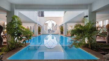 Rooftop pool